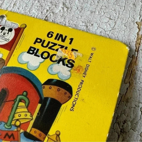 Vintage 70s Straco Walt Disney's Mickey Mouse puzzle blocks - Picture 2 of 4